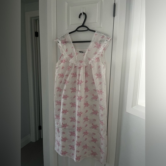 Vintage  Sears Traditions Women’s Floral Nightgown Size Small Lace feminine - Picture 3 of 9